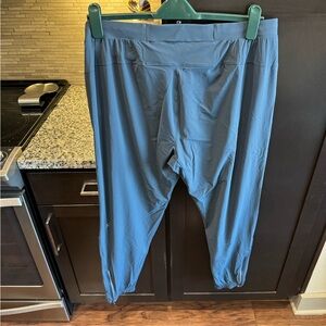 Men’s blue lululemon Surge jogger XXL